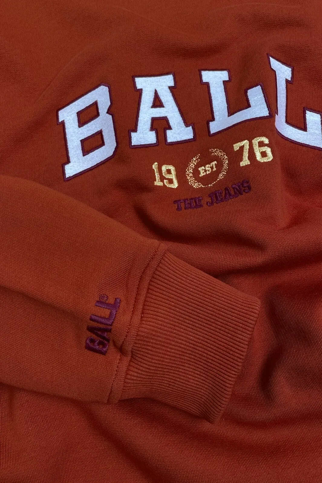 Ball - L. Taylor - Rooibos