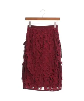 deicy Knee length skirts
