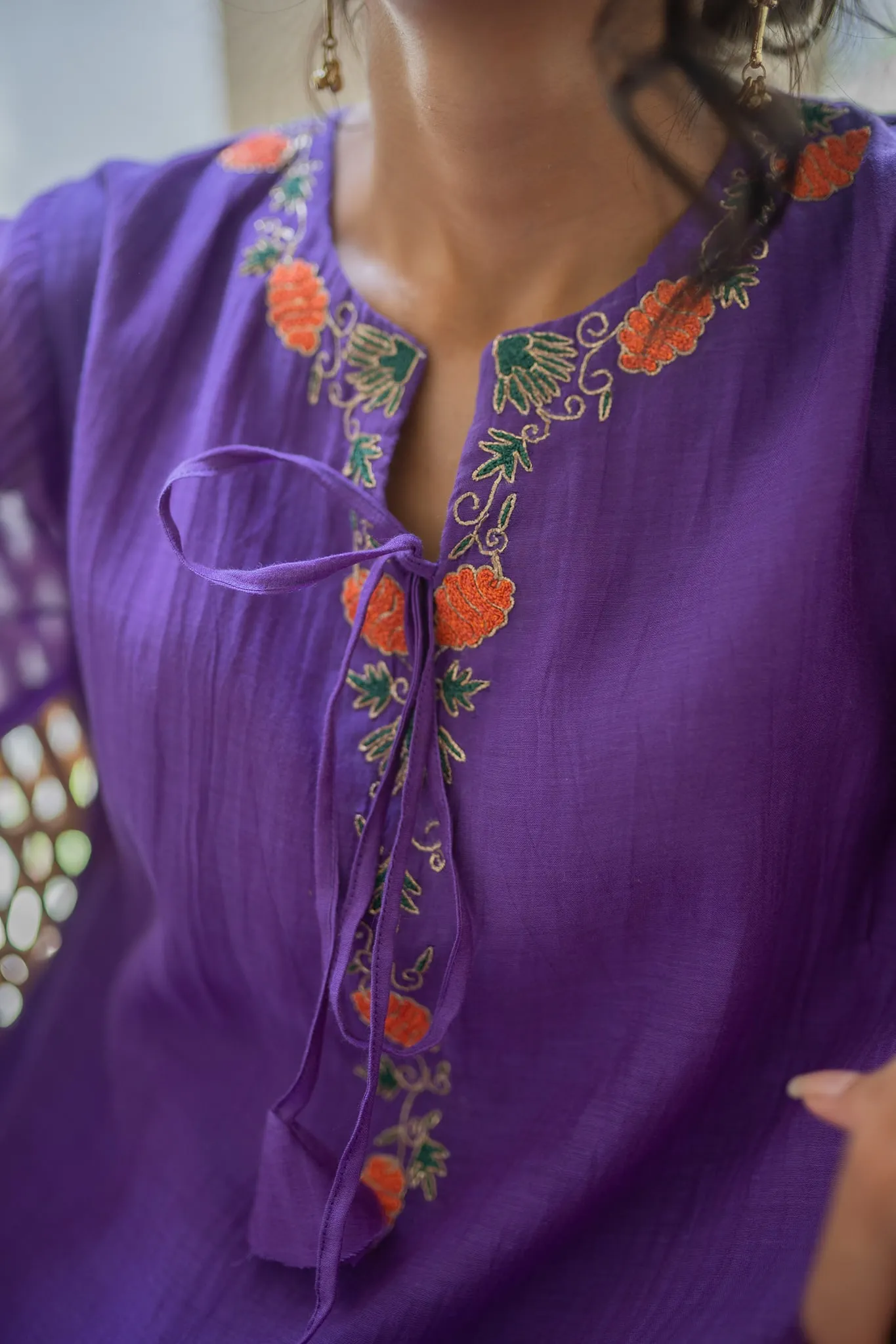 FEATURING HANDWOVEN CHANDERI KURTA WITH RESHAM & DABKA