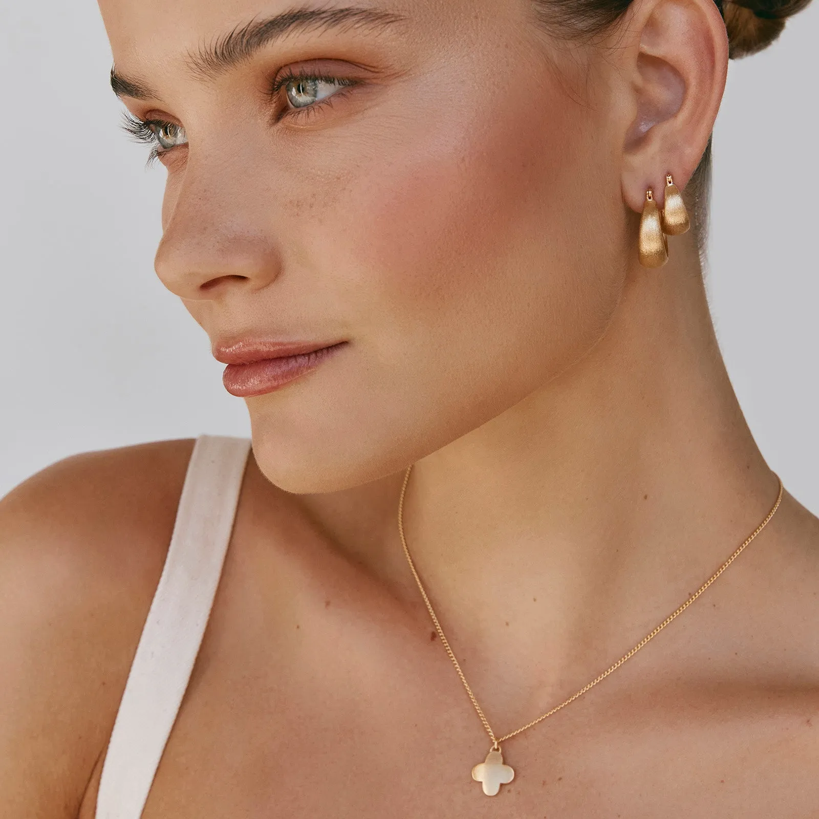 FLARED MIDI HOOPS