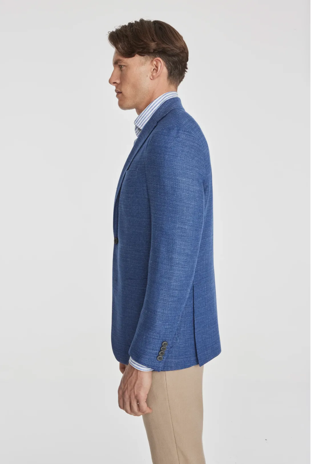 Jack Victor Hampton Solid Wool, Linen, Cotton and Silk Stretch Blazer in Medium Blue